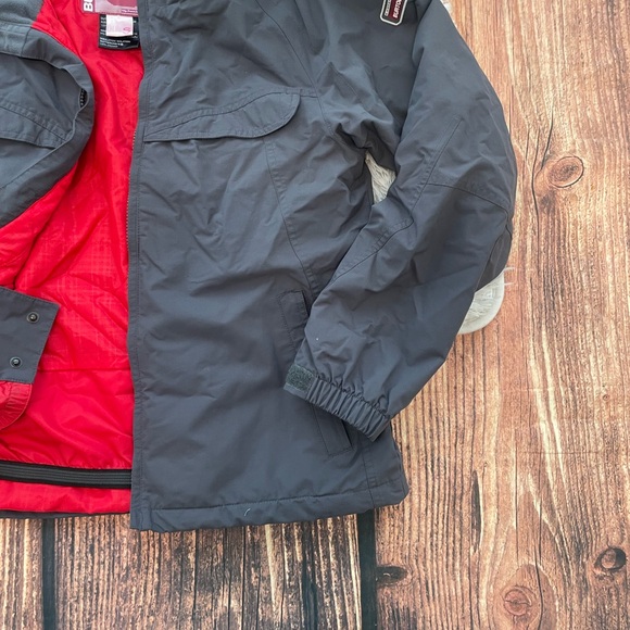 Burton Snowboarding Jacket - Picture 2 of 8